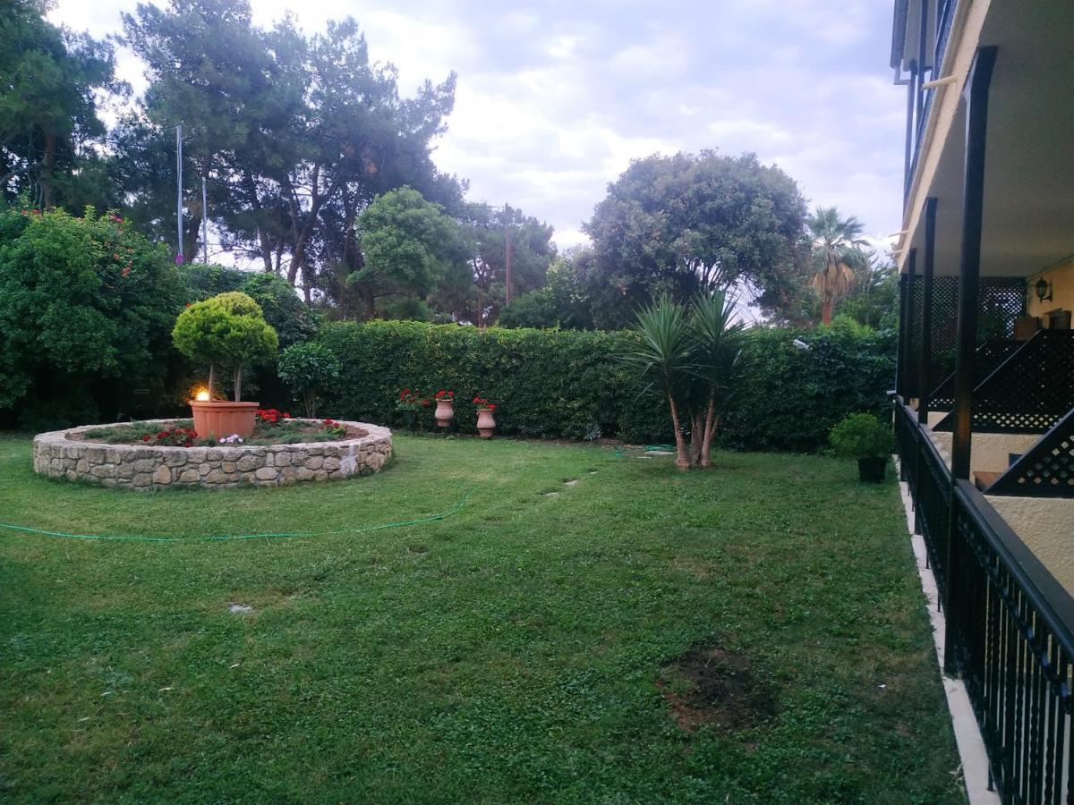 Studios Galanis Afytos Exterior foto