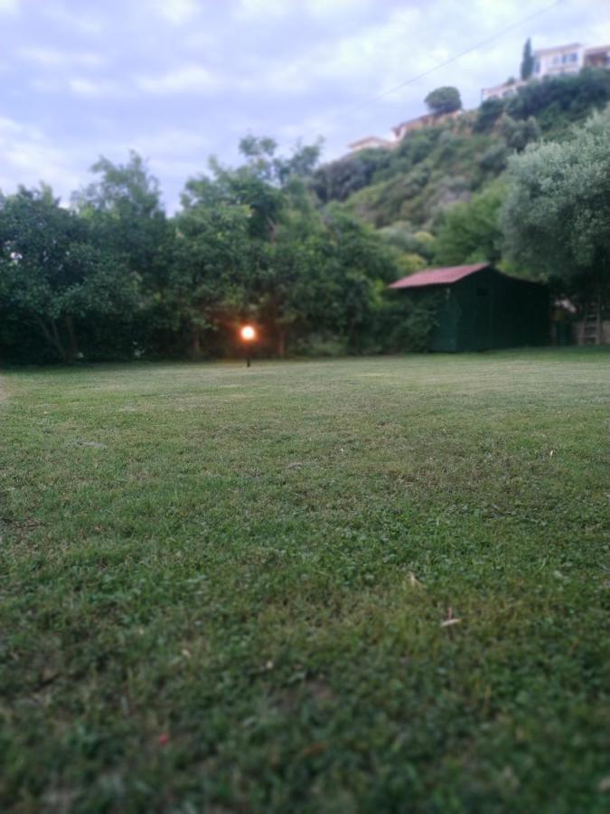 Studios Galanis Afytos Exterior foto